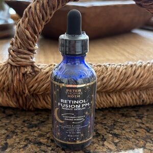 Peter Thomas Roth Retinol Fusion PM Night Serum - Sealed!
